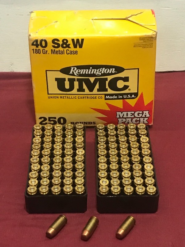 lot 52 image: (100) Rounds .40-Cal S&W