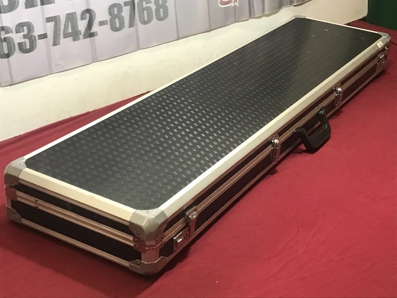 lot 59 image: Trekker Hardshell Double-Rifle Case