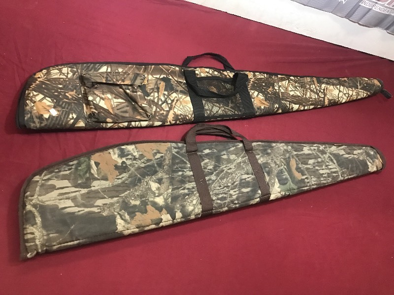 lot 63 image: (2) Padded Camo Shotgun Cases