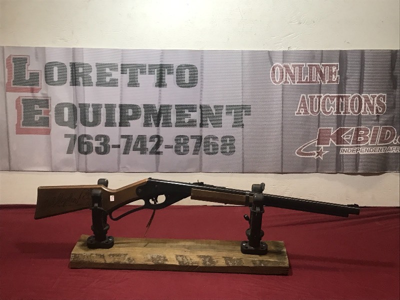 lot 64 image: Daisy 1938-B Red Ryder BB-Gun