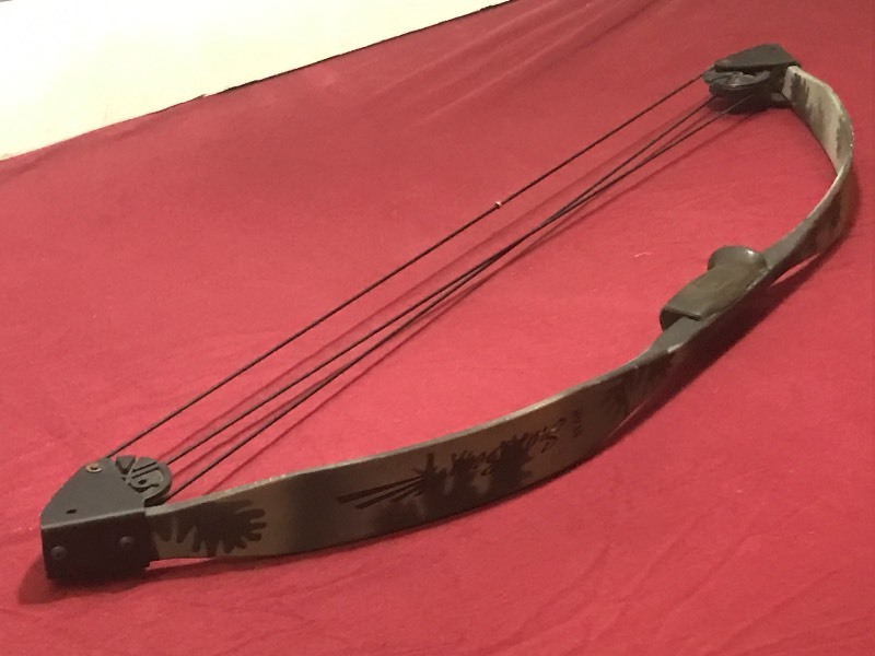 lot 66 image: Bear Youth Archery Bow