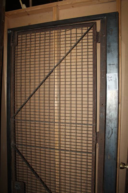 lot 25 image: Wire Grate Door w Steel Frame