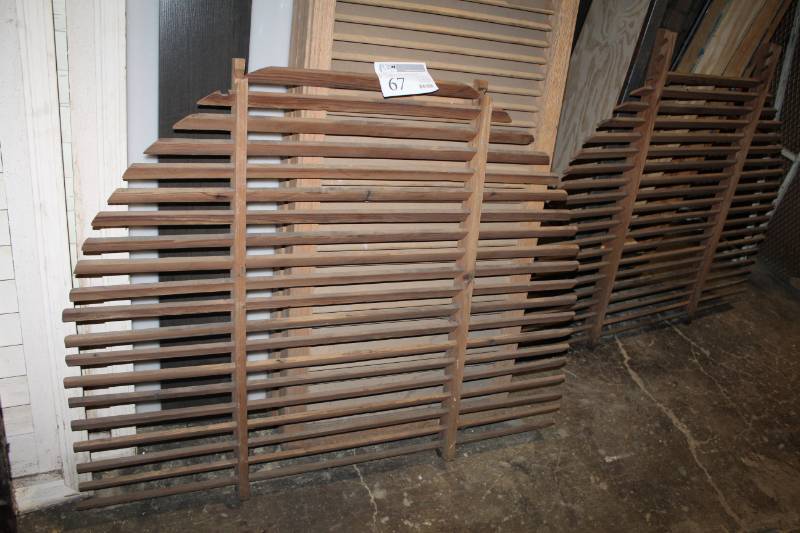 lot 67 image: Lot of (2) Fixed Wooden Blinds, Unframed