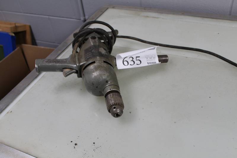 lot 635 image: Sioux Electric Drill