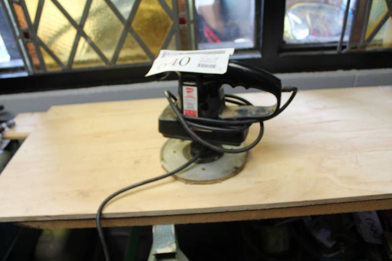 lot 640 image: Wen Scrubber SanderPolisher