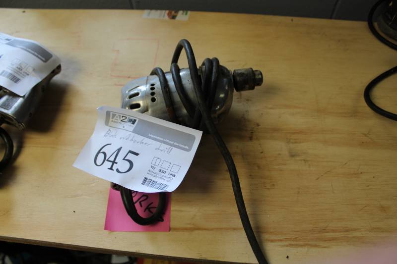 lot 645 image: Black & Decker 14in. Utility Drill