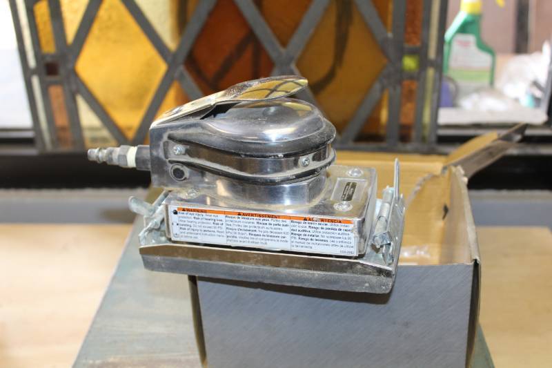 lot 684 image: Coleman Powermate Orbital Jitterbug Air Sander