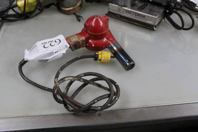 lot 622 image: Master Heat Gun