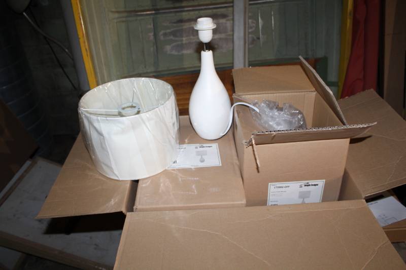lot 692 image: Lot of (2) Simple Designs Oval Base Ceramic Table Lamps