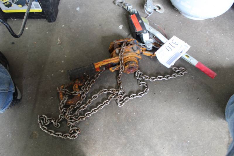 lot 310 image: Lot of (2) Hand-Crank Chain Winches