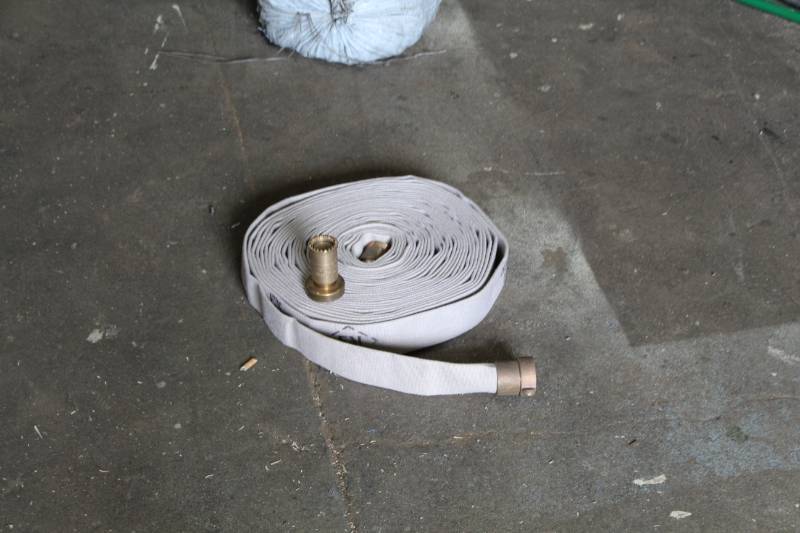 lot 344 image: Fire Hose w Nozzle