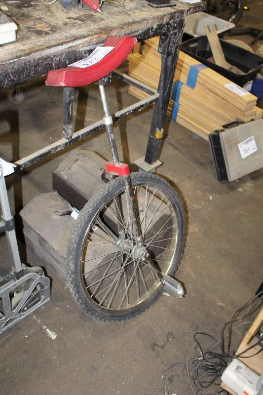 lot 372 image: Unicycle