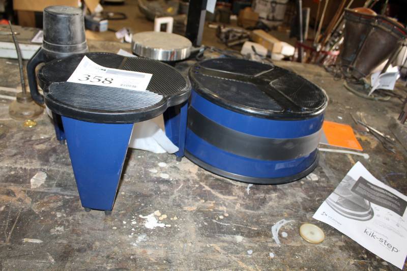 lot 358 image: Kik Step Step Stool