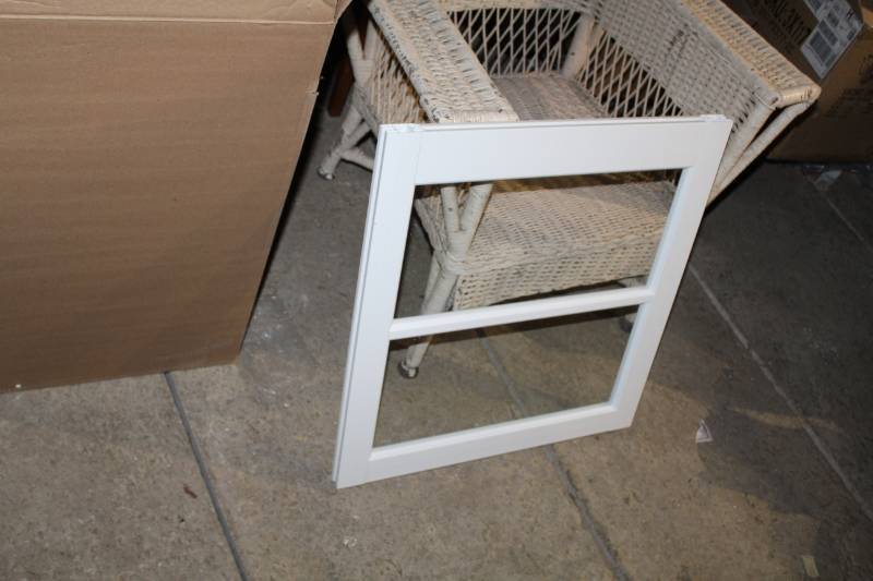 lot 775 image: Lot of (3) Slider Window Replacements
