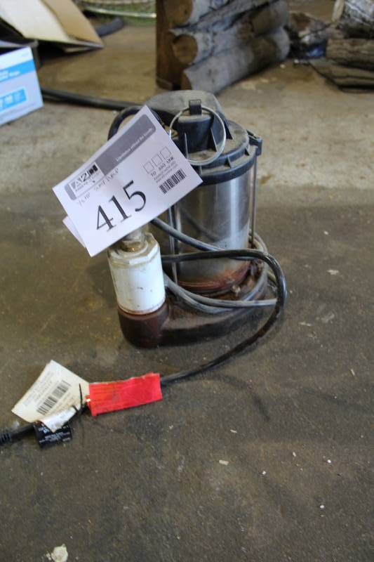 lot 415 image: Ridgid 13hp Stainless Steel Cast Iron Sump Pump