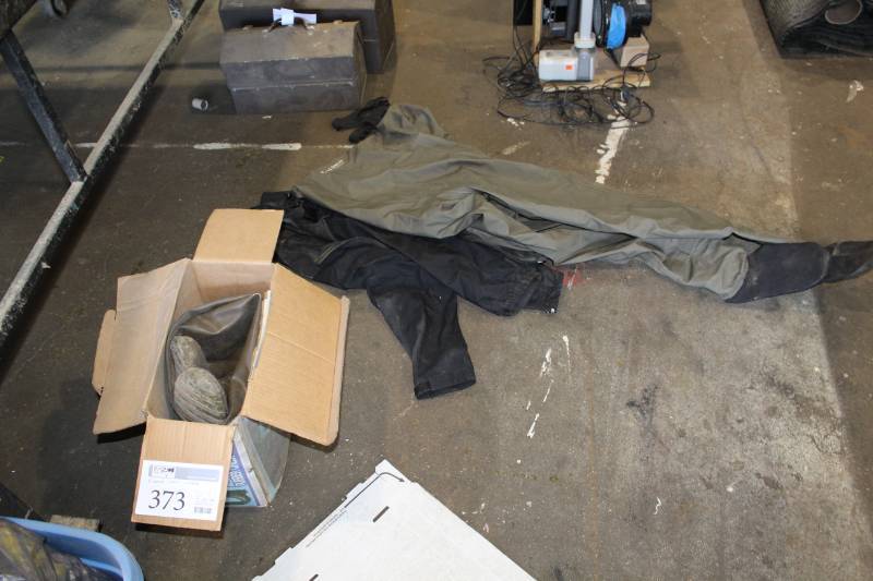lot 373 image: Field & Stream XL Chest-High Rubber Waders