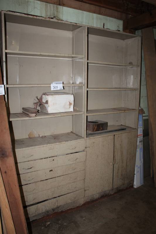 lot 205 image: Shelving Unit