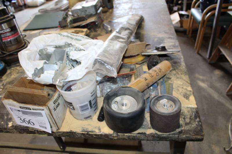 lot 366 image: Tools, Chains, Misc. Hardware