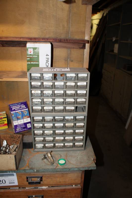 lot 902 image: Lot of (2) Parts Organizers