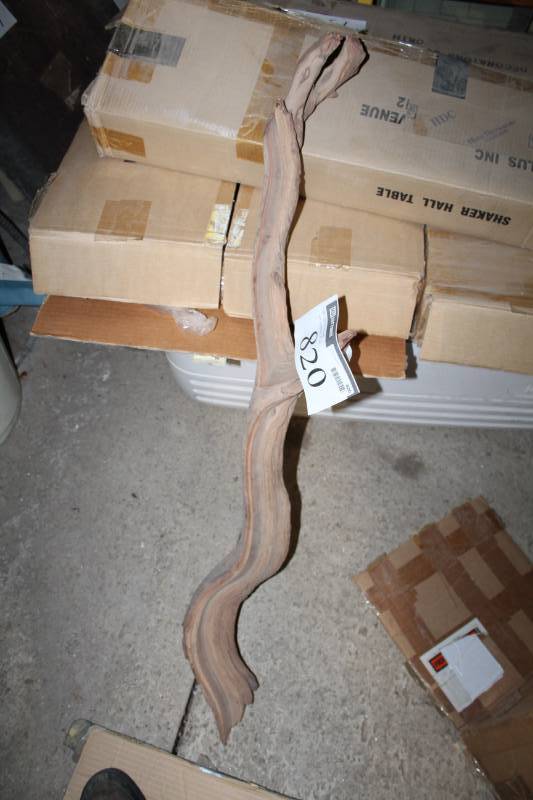 lot 820 image: Driftwood Piece