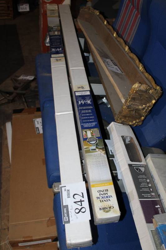 lot 842 image: Lot of (2) Graber Vinyl Vertical Mini Blinds