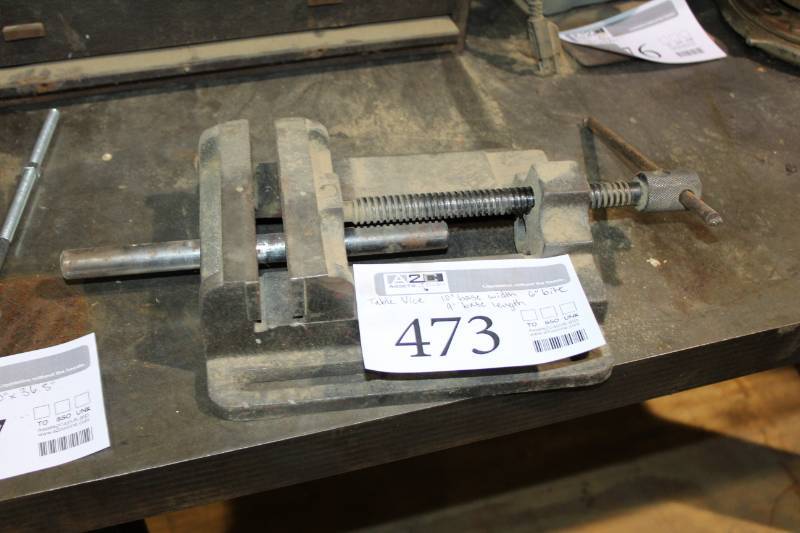 lot 473 image: Table Vise
