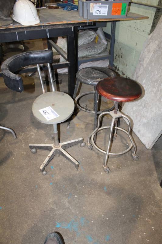 lot 487 image: Lot of (3) Work Stools