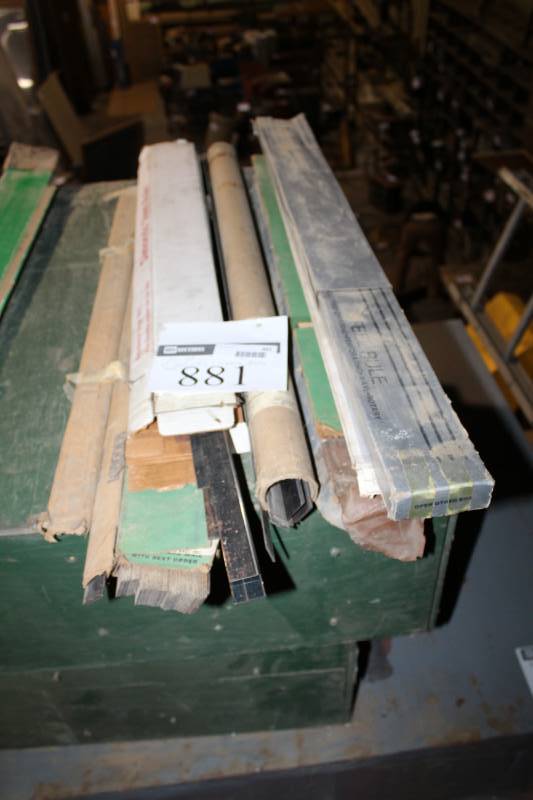 lot 881 image: Steel Cutting & Creasing Blades