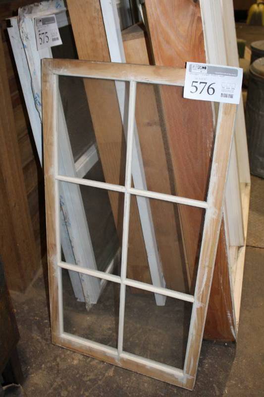 lot 576 image: Window - Single Fixed Pane