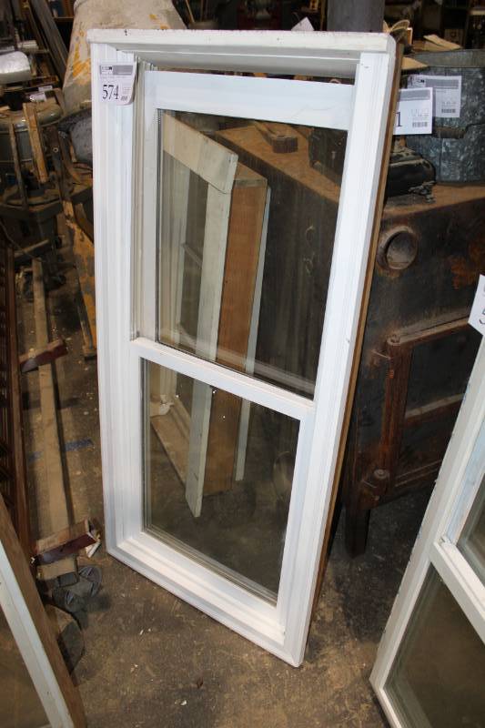 lot 574 image: Window - Single Sliding Pane