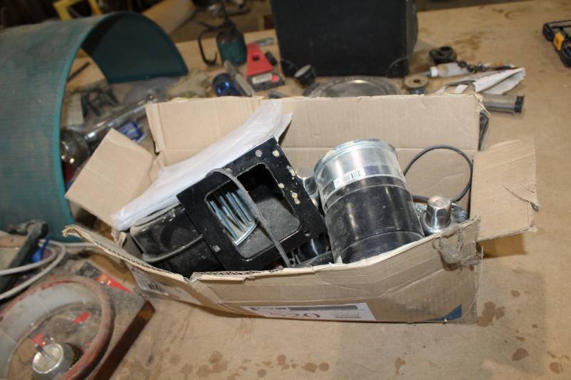 lot 520 image: Fasco Blower Fan, Hardware