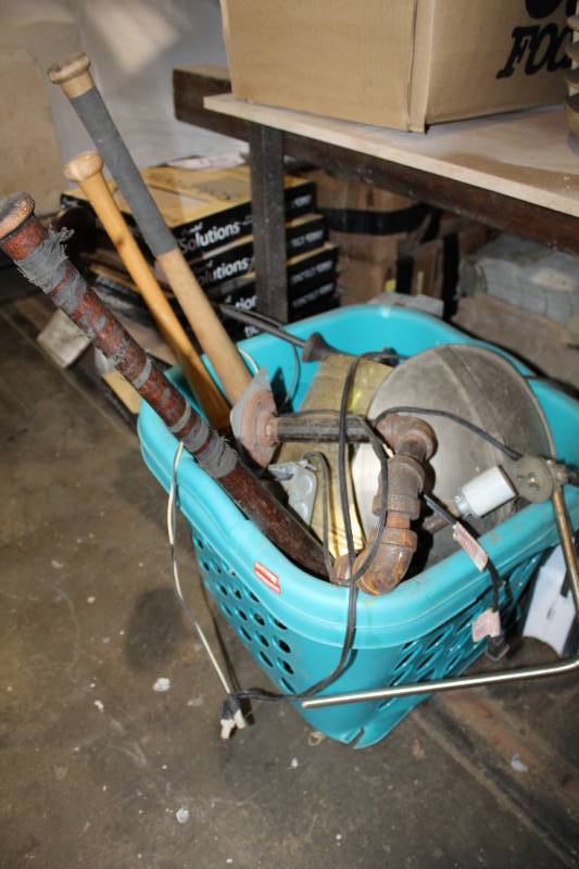 lot 550 image: Lighting Fixtures, Bats, Hardware