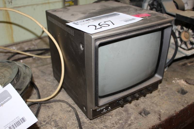 lot 267 image: Vintage Panasonic Commercial Video Monitor