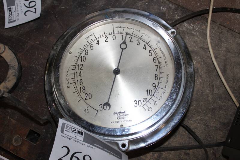 lot 268 image: Vintage Pressure Gauge