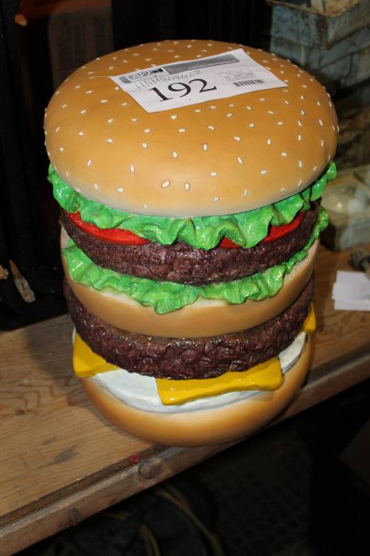lot 192 image: Prop Hamburger