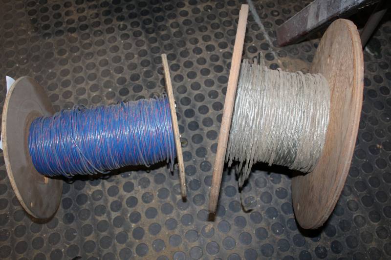 lot 190 image: Lot of (2) Spools of Wire