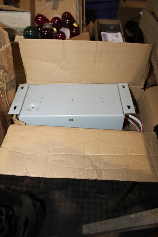 lot 185 image: Tetra LED System Power Supply