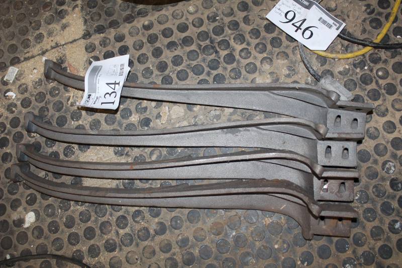 lot 134 image: Lot of (4) Vintage Metal Table Legs