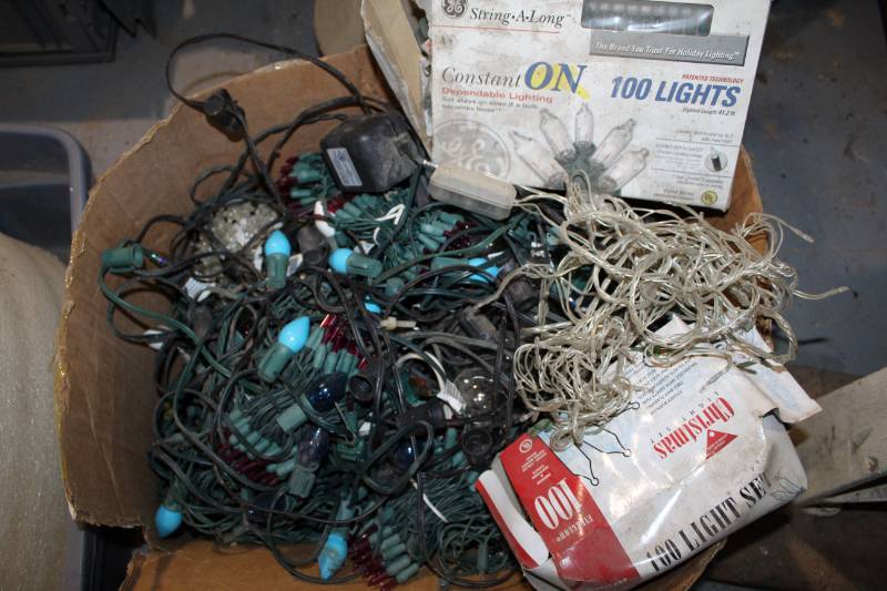 lot 74 image: Christmas Lights, Decorative Lights