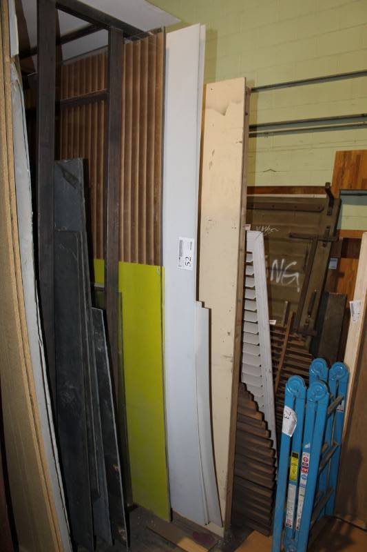 lot 52 image: Lot of (Approximately 15) Plexiglass & Plastic Sheets