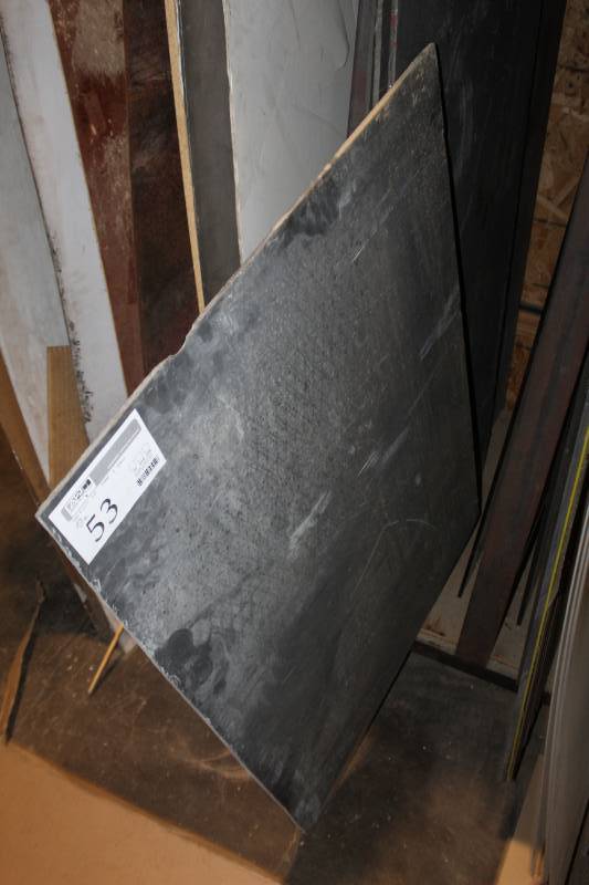 lot 53 image: Lot of (5) Slate, Glass Pieces