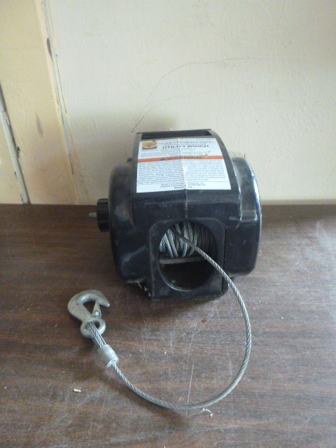 lot 18 image: Pro-Pull Heavy Duty Utility Winch