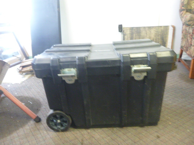 lot 24 image: Flambeau Storage Cabinet on Wheels