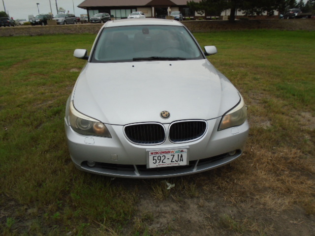 2005 BMW 525i