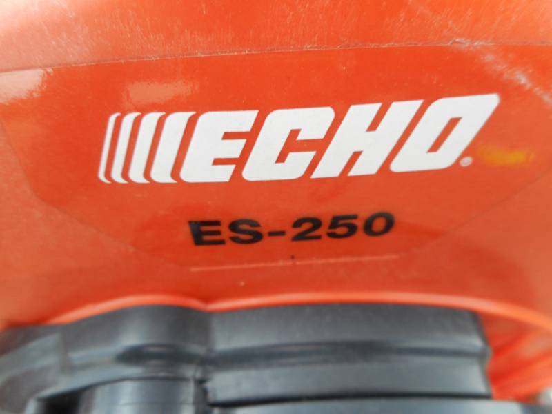 lot 11 image: Echo ES 250 Leaf Blower