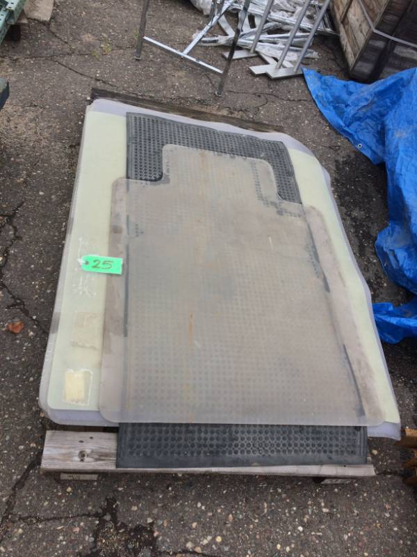 lot 25 image: Chair Mats