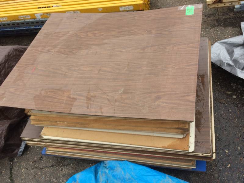 lot 29 image: Solid Fiberboard