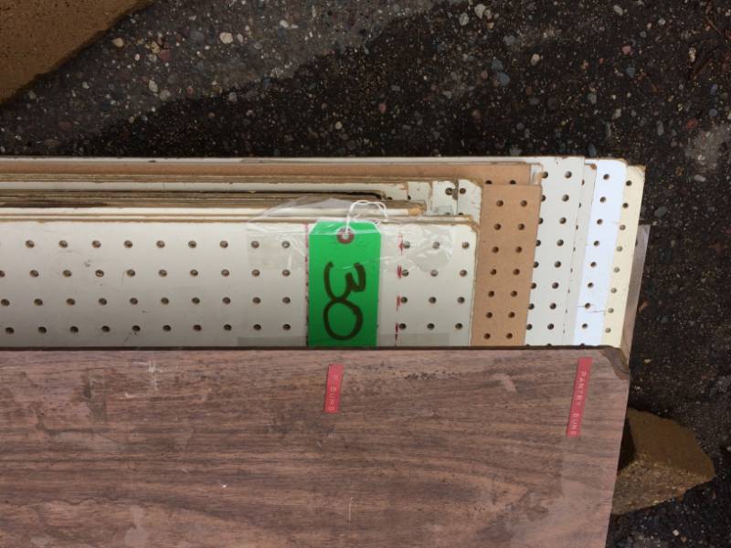 lot 30 image: Pegboard
