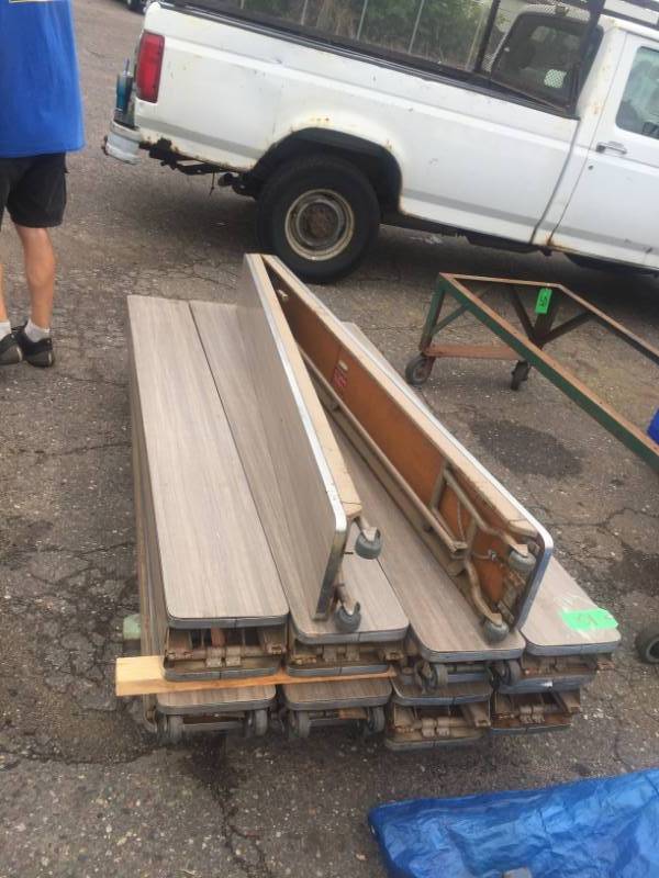 lot 10 image: Portable Folding Benches