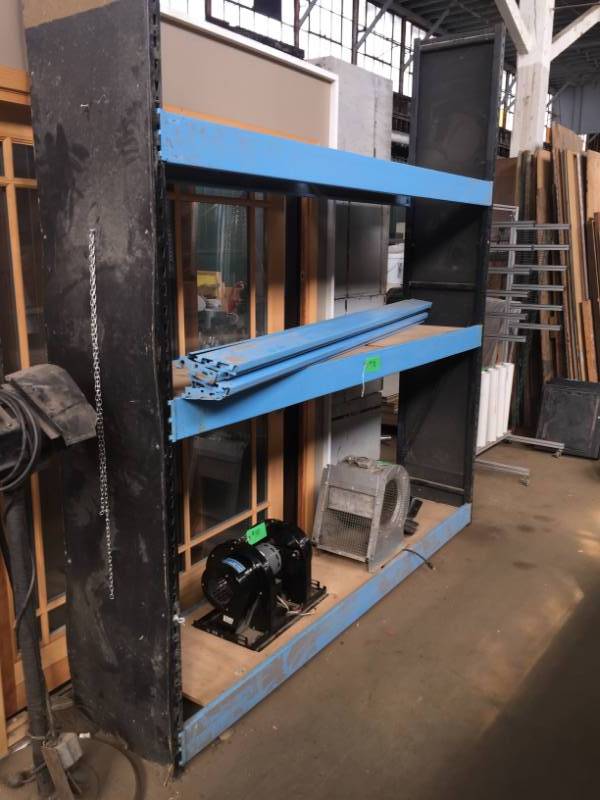 lot 196 image: Bulk rack shelving unit